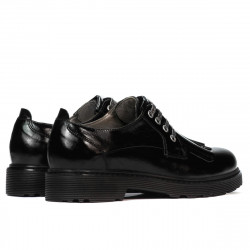 Dam casualskor 6025 svart lack