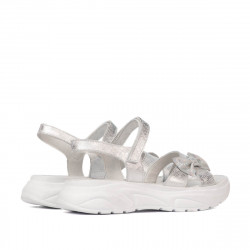 Barnsandaler 538 pärlvitt (silver)