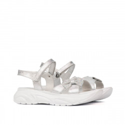 Barnsandaler 538 pärlvitt (silver)