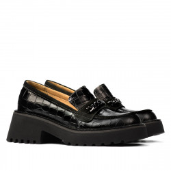 Dam casualskor 6041 svart croco kombinerad
