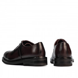 Eleganta tonårsskor 381 a bordo