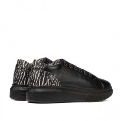 Casual/sportskor 6048 svart kombinerad