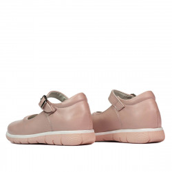 Barnskor 2015 rosa