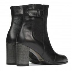 Damstövlar 1177 svart satin