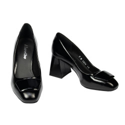 Eleganta damskor 1324 svart lack
