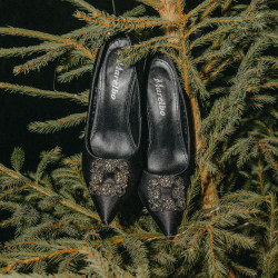 Eleganta damskor 1339 svart satin lifestyle