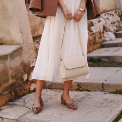 Eleganta damklackskor 1358 cappuccino lifestyle