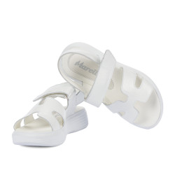 Barnsandaler 2500 vit lack